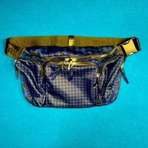 Ivy Park Adidas Oversized Fanny Pack